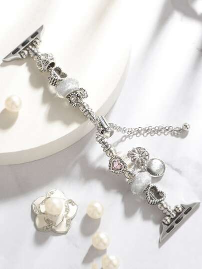 1入組心形和鑽石裝飾的鋅合金手鍊設計錶帶，可用於38mm，40mm，41mm，42mm，44mm，45mm，49mm的蘋果手錶帶，適用於蘋果手錶序列超級1 2 SE 9 8 7 6 5 4 3 2 1