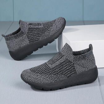 New Women's Casual Sports Shoes, Breathable Upper For Non-Sweaty Feet, Comfortable And Durable Sole, Simple Solid Color Design, Versatile Fashionable