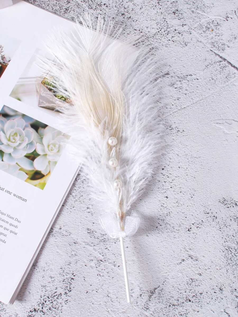 White Feather Cake Decoration Picks - White - View 1