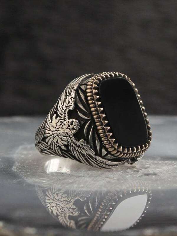 1 pièce Bague de sceau rétro faite à la main, bague en acier vintage pour homme avec aigle ancien incrusté de zirconium cubique noir, bague de fête punk motard