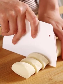 1 pieza Raspador de masa, Raspador de cuenco, Cortador de masa de plástico, Raspador de plástico flexible, Raspador de encimera práctico, Raspador de alimentos multiusos, Adecuado para masa de pan, pastel, fondant, glaseado, herramientas de horneado - Rosa - Ver 10