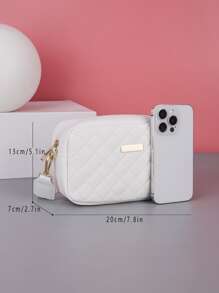 1pc White Quilted Crossbody Bag, Fashion Versatile Small Square Shoulder & Crossbody Bag For Women With Golden Hardware Decoration