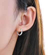 1 對女士莫桑石環形耳環 925 純銀 2.5 毫米圓形切割莫桑石耳環 D 顏色 Vvs1 簡約耳環,帶有 Gra 證書 送給女士的珠寶禮物 - 銀色 - 查看 3