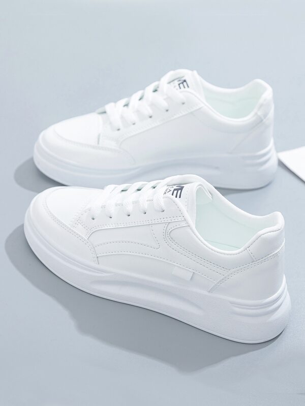 Women's Fashionable Low-cut Casual Sneakers For Versatile Sports