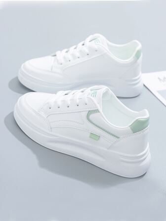 Women's Fashionable Casual Low-cut Sporty Sneakers