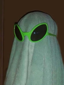 زوج من أغطية الرأس ذات قرون الكائن الفضائي المزينة بنظارات عين الذبابة الخضراء لأغراض الأزياء والحفلات، نظارات حفلة الكائن الفضائي ملحقات ظلال عيد ساحرة الشاطئ ظلال النظارات