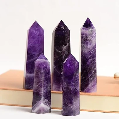 1 Pc-About 1lb-1.5lb Dream Amethyst Blue Sodalite Natural Healing Crystal Tower Large Crystal Tower Multi-Faceted Single Point Chakra Crystal Stone Meditation Home Decoration Office Ornaments Best Gifts
