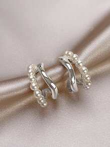 1 Pair Simple Asymmetrical Double Layer C-Shaped Faux Pearl Hoop Earrings - Silver - View 2