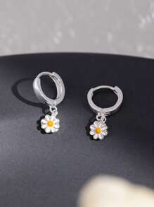 1 par de brincos pendentes de flores estilo Mori, simples e delicados, para uso diário