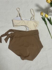 撞色鏤空連體泳衣 - 彩色 - 查看 5