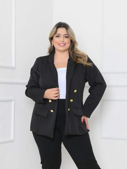 Blazer Alfaiataria PLUS SIZE com botões.
