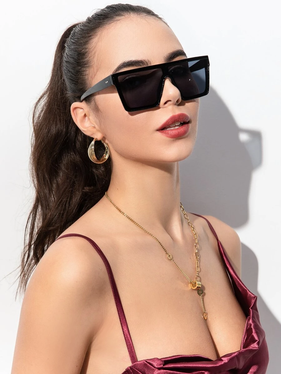 1pc Unisex Square Integrated Plastic Fashion Sunglasses Black Shades For Outdoor Activities Street Sunglasses Beach Sun Glasses Beach Accessories For Women Sun Glasses Sunglasses Shades Basics And Suit For Sweater Jeans Sweatpants Hoodie Jackets Dress And Long Sleeve Shirt Fashionable Shade Elegant Outfit Family Outings Travel Vacation Holiday For Summer Beach Vacation,Outdoor,Travel - 黑色 - 查看 1