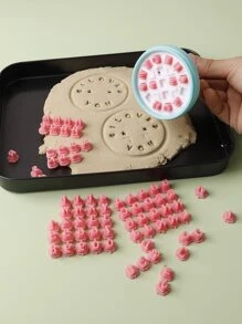 一套包含26个字母和数字的饼干/蛋糕印章工具套装，塑料材质字母印章模具 - 彩色 - 查看 1