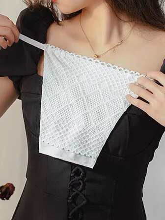 1 Pack Ladies White Rhombus Double Layer Lace Breathable Fashion Chest Cover False Collar For Daily Wear