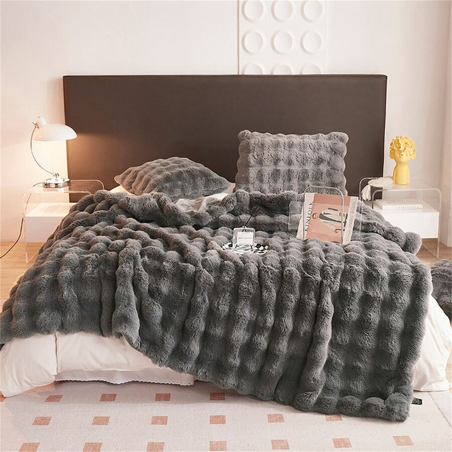 1pc Faux Rabbit Fur Blanket, Bedding - Grey - View 1