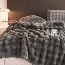 1pc Faux Rabbit Fur Blanket, Bedding - Grey - View 3