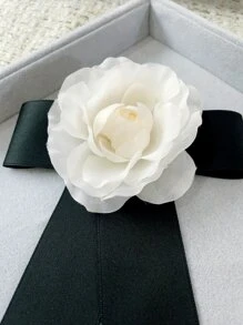 韩国时尚新款哑光布蝴蝶结和山茶花胸针带别针用于服装装饰，女士领结和花形胸针情人节 - 黑與白 - 查看 5