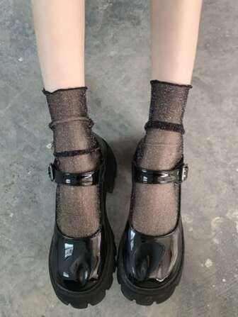 一雙韓版蕾絲漁網中筒鏤空女式堆絨網紗襪