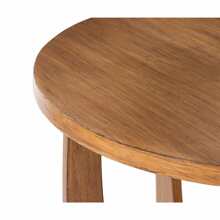 COZAYH Rustic Farmhouse End Table With Storage Shelf, French Country Accent Side Table For Family, Dinning Or Living Room, Small Spaces, Modern, Round, Vintage Distressed Finish, Curved Leg - 焦糖棕 - 查看 7