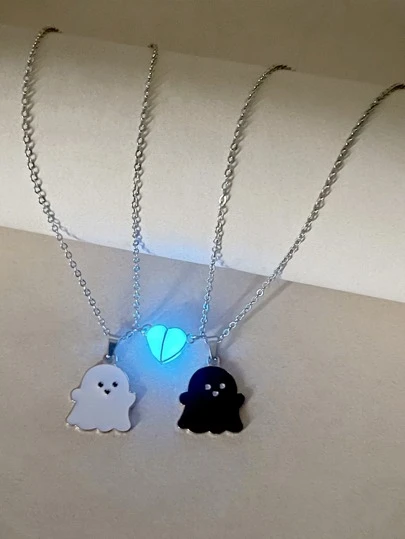 ATLVXJL 2件套情侣夜光爱心卡通人物不锈钢吊坠项链，情人节礼物，送给妈妈的礼物，母亲节礼物