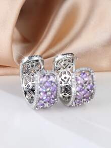 1個高貴和閃亮的銀色中空紫花耳環,適用於贈禮、約會、訂婚、婚禮裝飾 - 紫色 - 查看 3