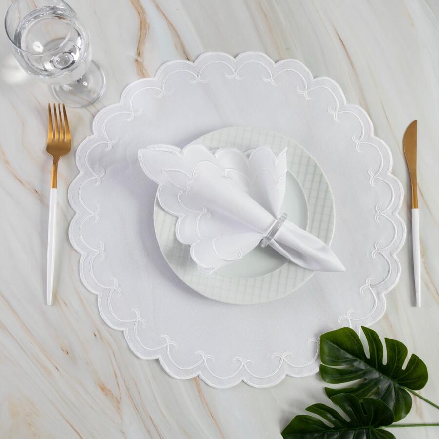 Mr Dias Napkin Rings - White Sparta - View 1