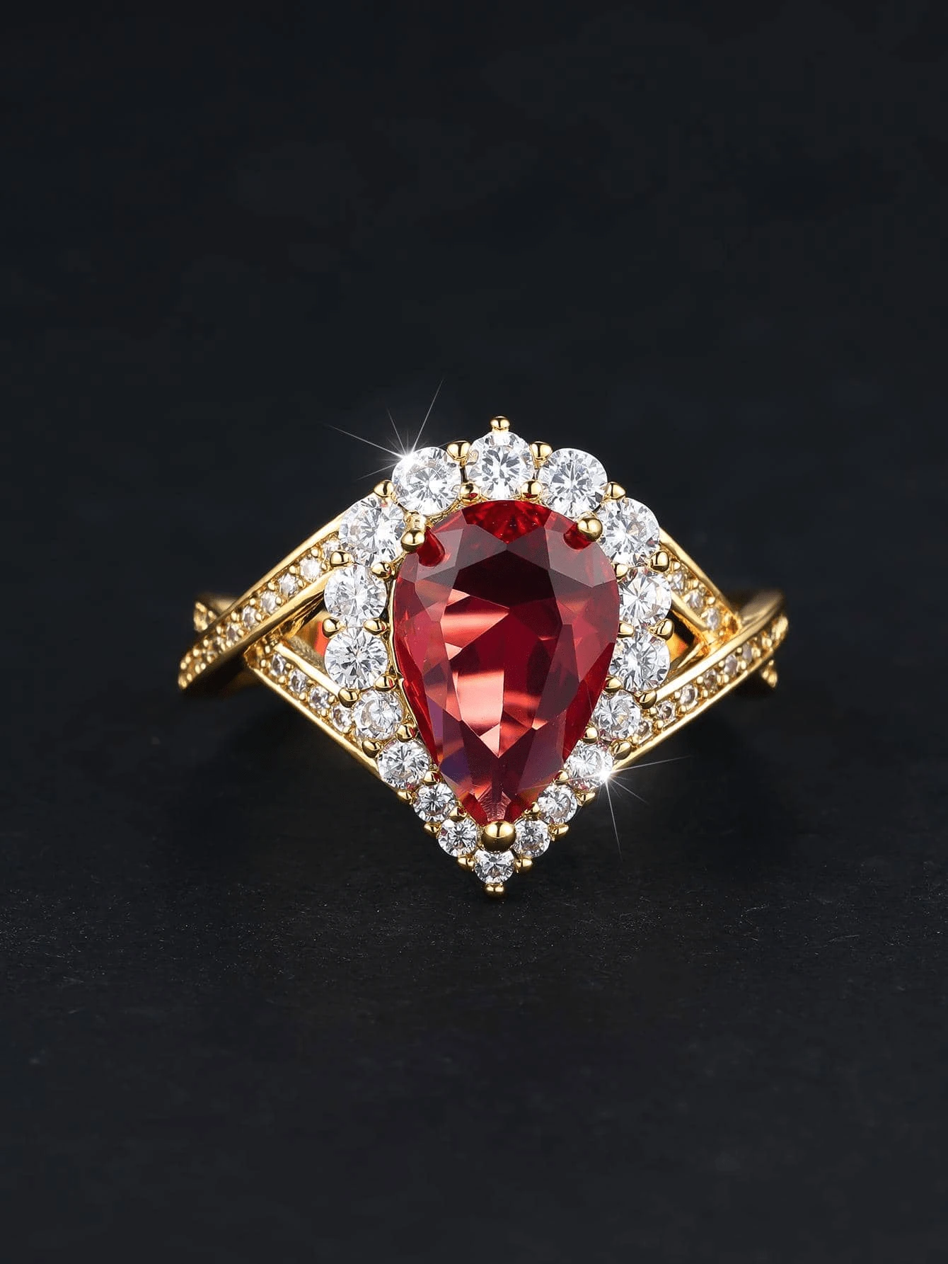 Fashionable & Eye-Catching Valentine's Day Gift, Gold-Color And Exaggerated Red Cubic Zirconia Decor Ring, Ideal For Women's Gift, Luxury Dating & Engagement Accessory Valentines,Mom,Mother,Mother's Day,Gift