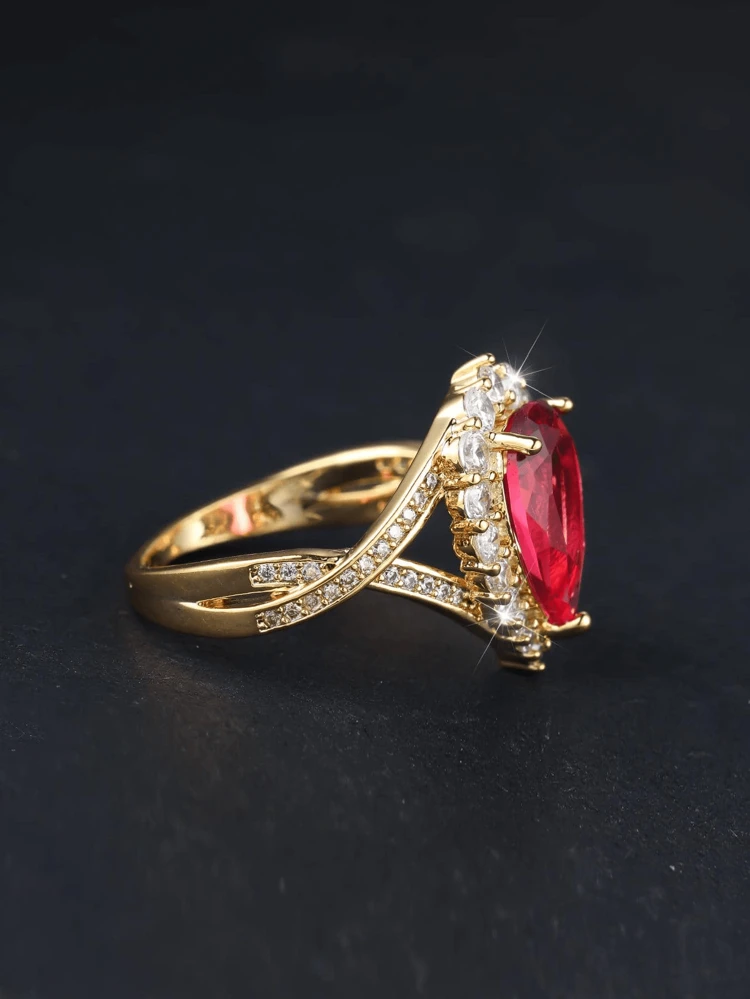 Fashionable & Eye-Catching Valentine's Day Gift, Gold-Color And Exaggerated Red Cubic Zirconia Decor Ring, Ideal For Women's Gift, Luxury Dating & Engagement Accessory Valentines,Mom,Mother,Mother's Day,Gift