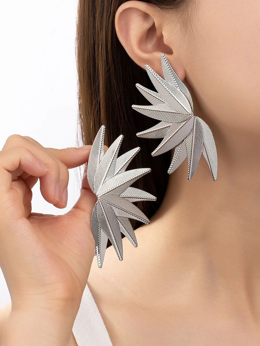 1pair Platinum-Color Charming Earrings - Silver - View 1