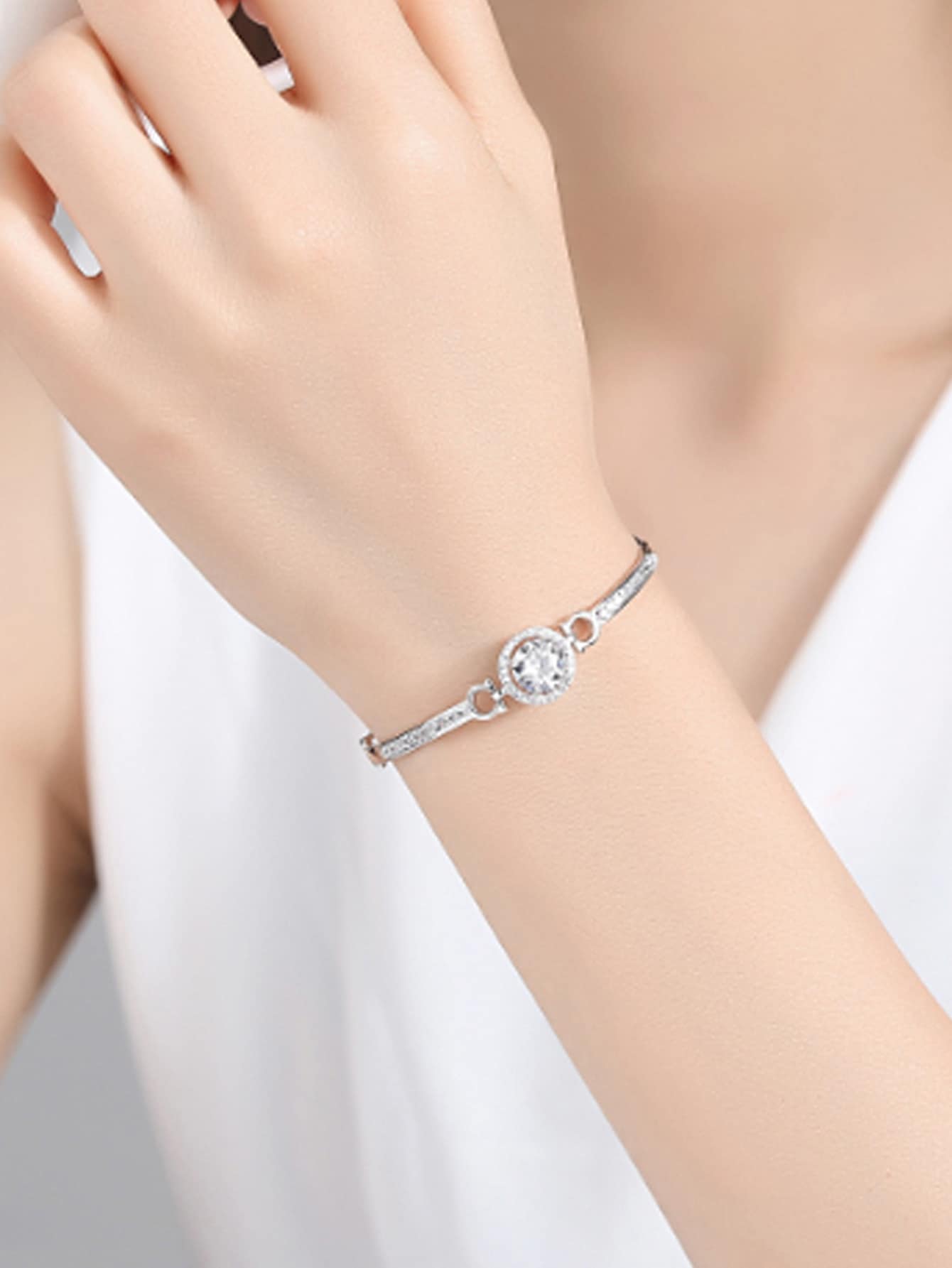 1入組女性手環禮品,新風格優雅黃銅&方晶鋯石鑲嵌首飾類 - 銀色 - 查看 1