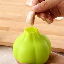 1pc Garlic Peeling Machine Creative RV Kitchen Silicone Soft Garlic Peeler Garlic Peeling Tool Simple And Convenient Kitchen Gadget, Kitchen Stuff Camping - Green - View 7