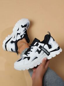 2023 Giày thể thao lưới thoáng khí trong nhà/ngoài trời thời trang thông thường dành cho nữ mới xuất hiện với thiết kế dệt chữ, khóa buộc dây, đế dày và giày thể thao Chunky, thích hợp cho các cặp đôi, mùa xuân/thu - Đen và trắng - Xem 5