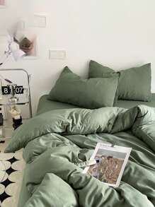 3pcs Green Soft & Comfortable Bedding Set (1 Duvet Cover + 2 Pillowcases), Suitable For Bedroom And Guest Room