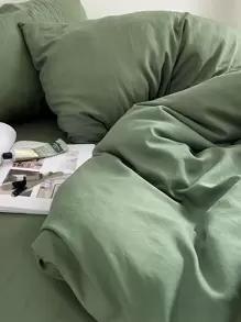 3pcs Green Soft & Comfortable Bedding Set (1 Duvet Cover + 2 Pillowcases), Suitable For Bedroom And Guest Room