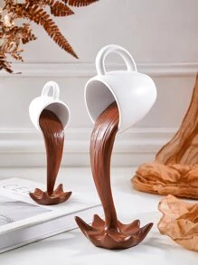 1 件悬浮树脂装饰漂浮咖啡杯，创意反重力倾斜咖啡杯装饰，适用于家庭、咖啡厅装饰和创意摄影道具