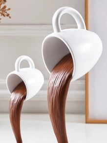 1 件悬浮树脂装饰漂浮咖啡杯，创意反重力倾斜咖啡杯装饰，适用于家庭、咖啡厅装饰和创意摄影道具