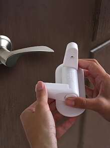 1pc Universal Door Lever Lock Child Baby Safety Lock Rotation Proof Professional Door Adhesive Security Latch Multi-Functional - White - View 3