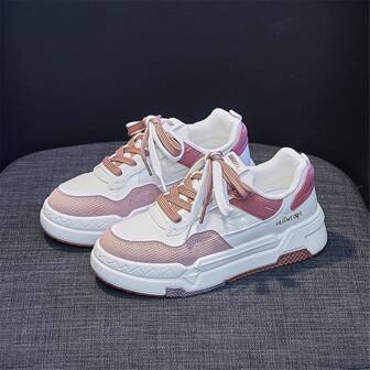 2024春/秋季女式Ins風格白色運動鞋，厚底多功能透氣休閒鞋新品到貨