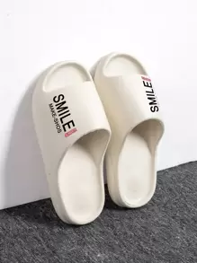 男士新款个性化字母印花时尚室内外沙滩水鞋，采用轻便透气的EVA材质，舒适百搭，适合日常休闲穿着。 - 米色 - 查看 4