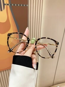 Unisex Round Metal Frame Glasses For Computer, Gaming, TV, Phone Use, Reduce Eye Fatigue, Light, Fashion Optical Clear Lens Eyeglasses - Clear - View 1