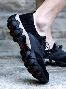 男士休閒涉水鞋,輕便透氣登山鞋,防滑和耐磨戶外運動鞋,大碼鞋適合男士在美國11.5,12,12.5