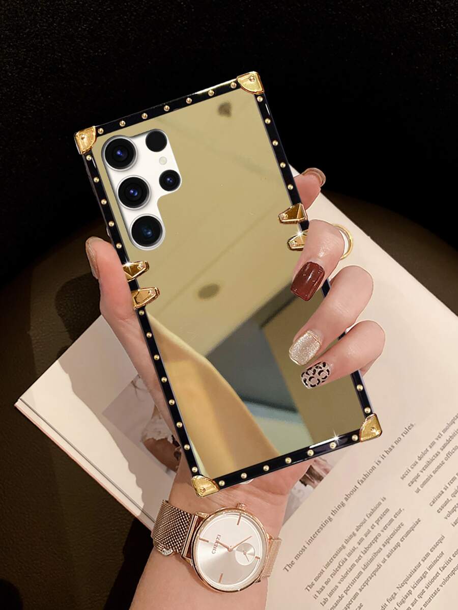 Ốp điện thoại hình chữ nhật màu trơn, chống sốc, thời trang, tương thích với iPhone 17 Pro Max/17 Air/14 Pro Max/16/16 Plus/16 Pro/16 Pro Max/7 Pro/8 Plus/XR/XS Max/11/11 Pro/11 Pro Max/12/12 Pro/12 Pro Max/13/13 Pro/13 Pro Max/14/14 Pro/14 Plus/14 Pro Max/15/15 Pro/15 Plus/15 Pro Max và Galaxy S25 FE/A17/A07/S25 Ultra. Màu sắc của ốp sẽ khác nhau dưới các điều kiện ánh sáng khác nhau, và bề mặt họa tiết được phủ một lớp màng bảo vệ. Phiên bản quốc tế, không phải phiên bản nội địa.