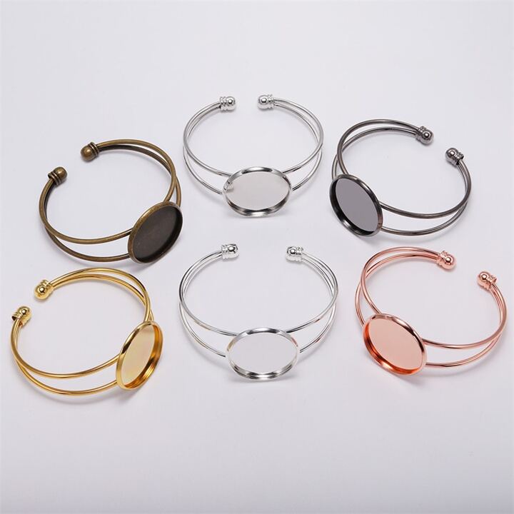 Bangle base for jewellery making store