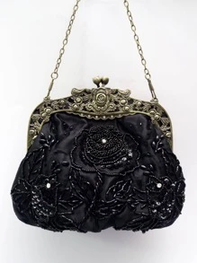 Bolsa clutch formal estilo anos 20, vintage, com bordado de rosa preta, miçangas e lantejoulas. Ideal para ocasiões formais femininas, festas, casamentos, vestidos de noiva, presentes para mulheres, mães, aniversários e festivais de música. - Preto - Ver 5