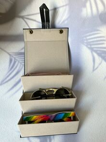 1套 PU 材料可折疊展示盒，帶掛鉤，多功能防塵，可存放 3 副眼鏡 - 黑色 - 查看 3