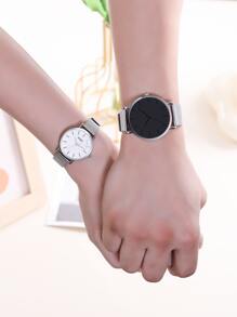 1 Set Orologi per Coppie, Orologi al Quarzo di Moda per Coppie e Collane a Forma di Cuore Magnetiche, Perfetti per Uso Quotidiano, Regali di Compleanno, Feste, Raduni Festivi e Come Regalo Ideale per Se Stessi o per Gli Amici. Scatole Non Incluse