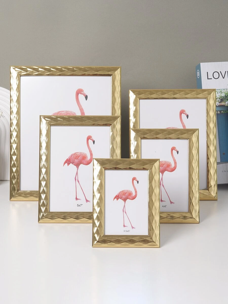 1pc Dual-Use Wavy Photo Frame (Includes Photo Paper, Random Photo Paper Delivery), Suitable For Home, Bedroom, Dining Room, Living Room - Can Be Hung On Wall Or Placed On Desk - Gold - View 1