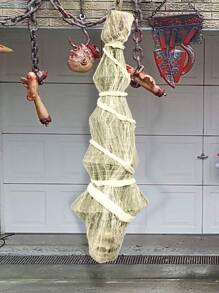 Halloween Decorations Outdoor - 70 Inch Hanging Corpses Props Scary Skeleton Body Inside Spider Web Halloween Yard Indoor & Outdoor Decor Halloween Party Favors Haunted House Decorations - 白色 - 查看 5