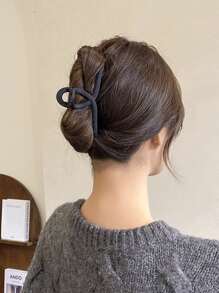 4入組女士黑色素色波浪和一字形設計休閒髮爪適用於返校 - 黑色 - 查看 4