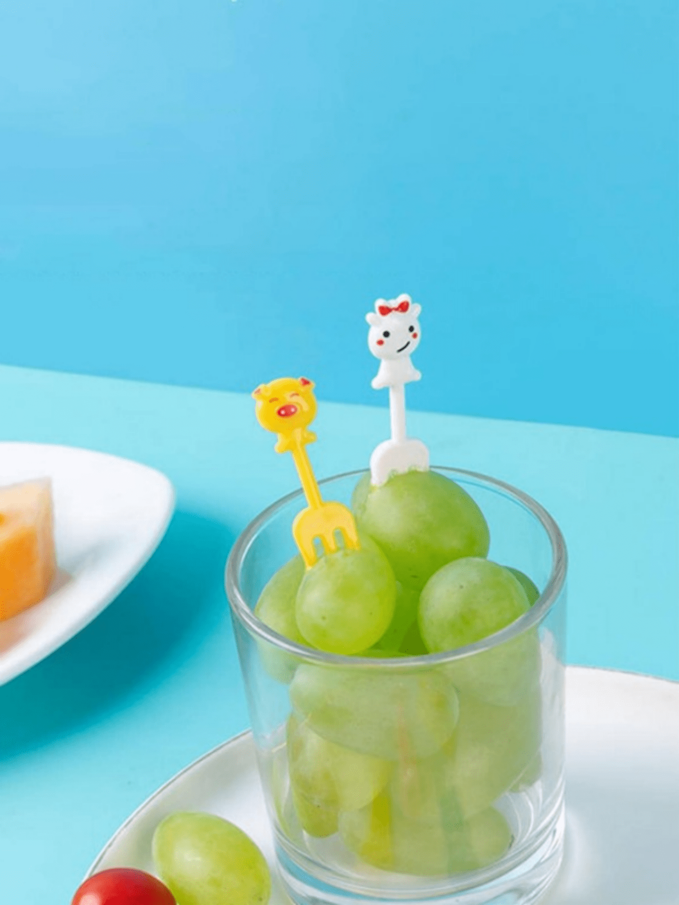 Pieces/Set Random, ABS Fork Creative Cartoon Animal Design Table Fruit